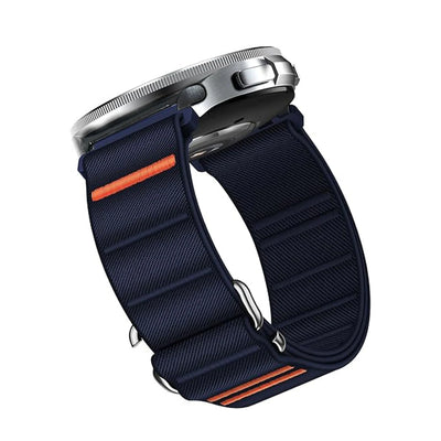 Outdoor Nylon Strap - The Z Flip Case