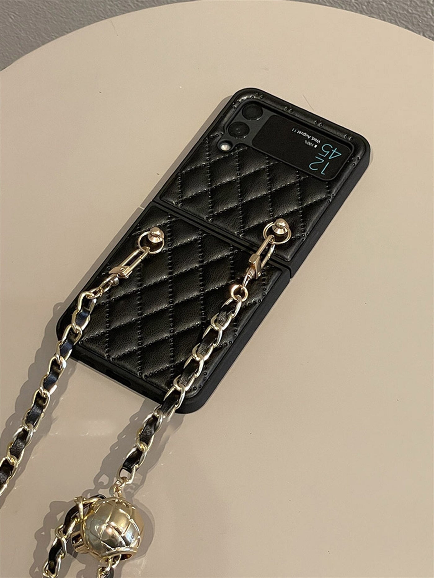 Luxury Adjustable Leather Chain Retro Rhombus Case for Samsung Galaxy Z Flip 4 - Galaxy Z Flip 4 Case